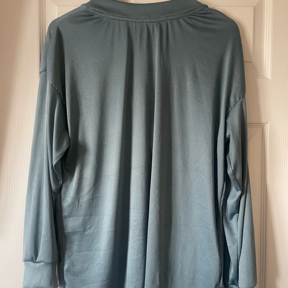 Live 2 Lounge Cozy Blue Women's Pajama Set - Picture 4 of 10